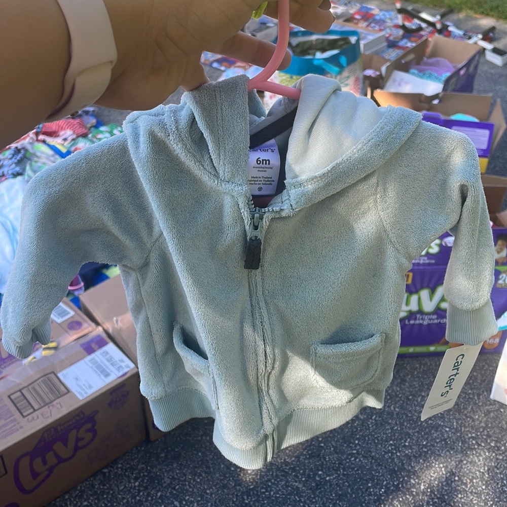 Carters sweatshirt